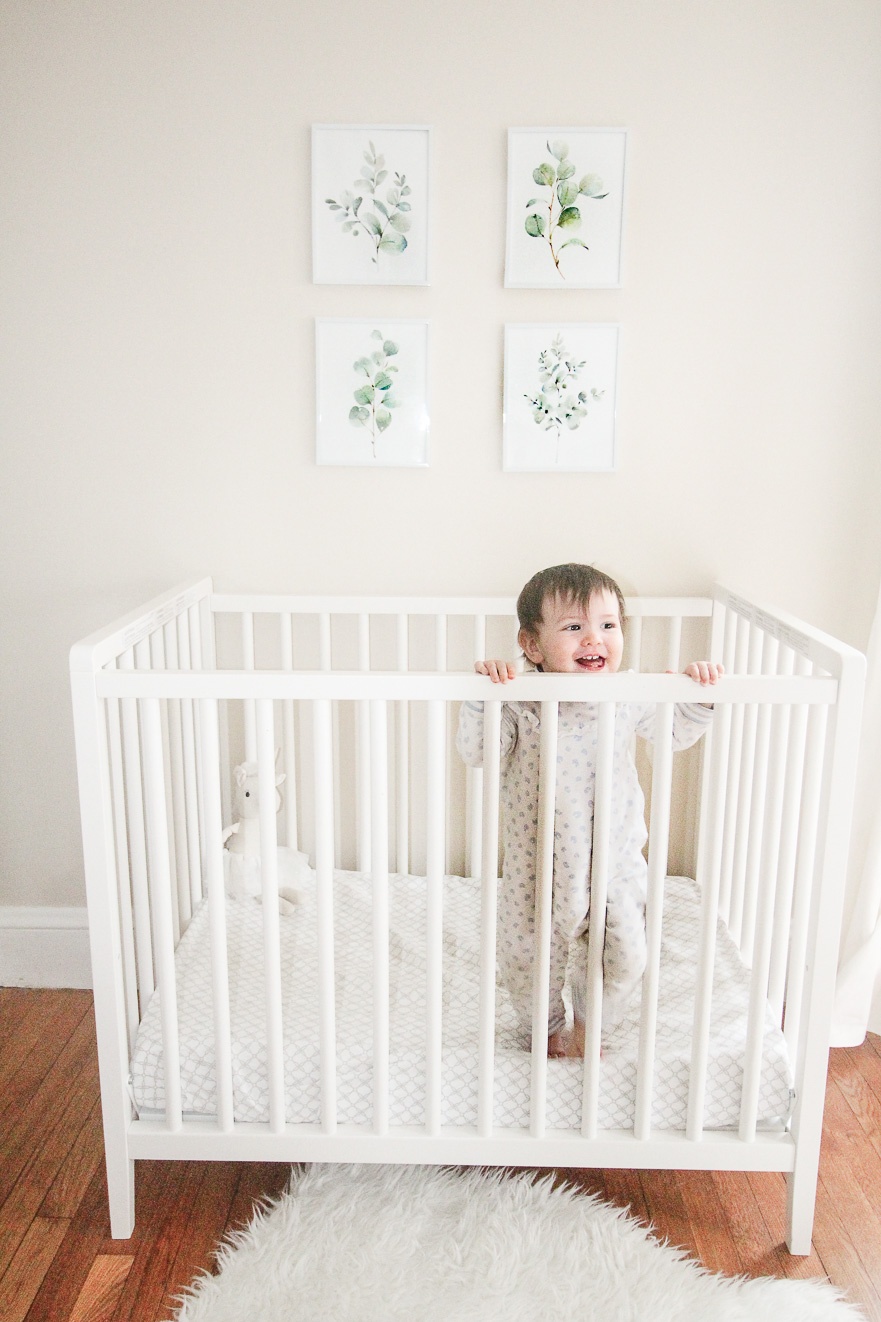 pottery barn kids mini crib