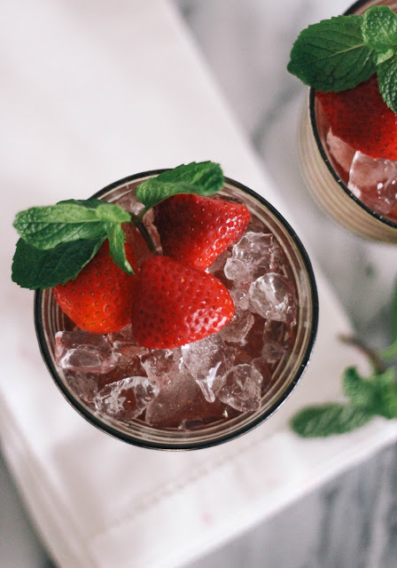 Strawberry Mint Julep Kentucky Derby Cocktail