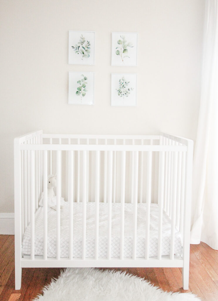 Mini Crib for Smaller Spaces