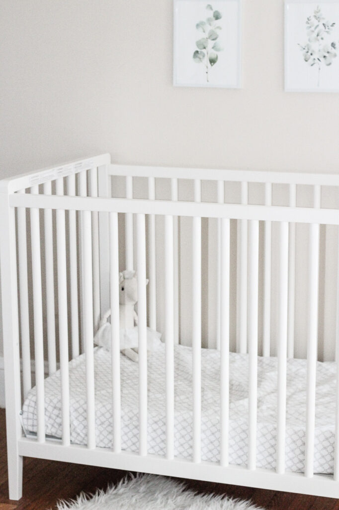 Mini Crib for Smaller Spaces